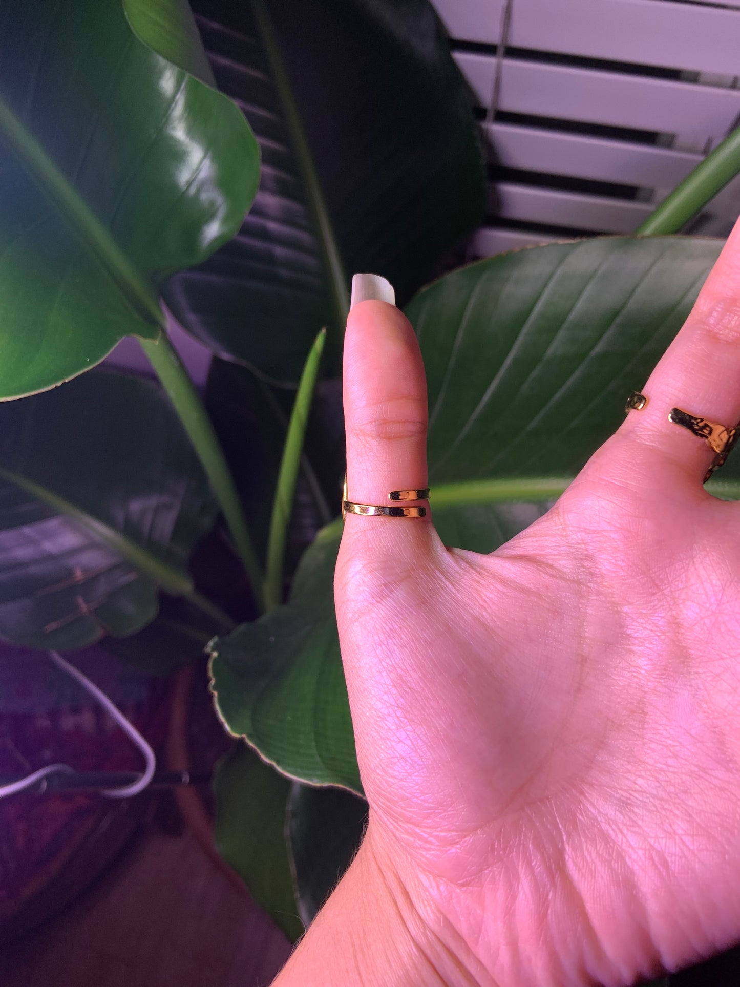 18k Gold plated flower ring encased in resin