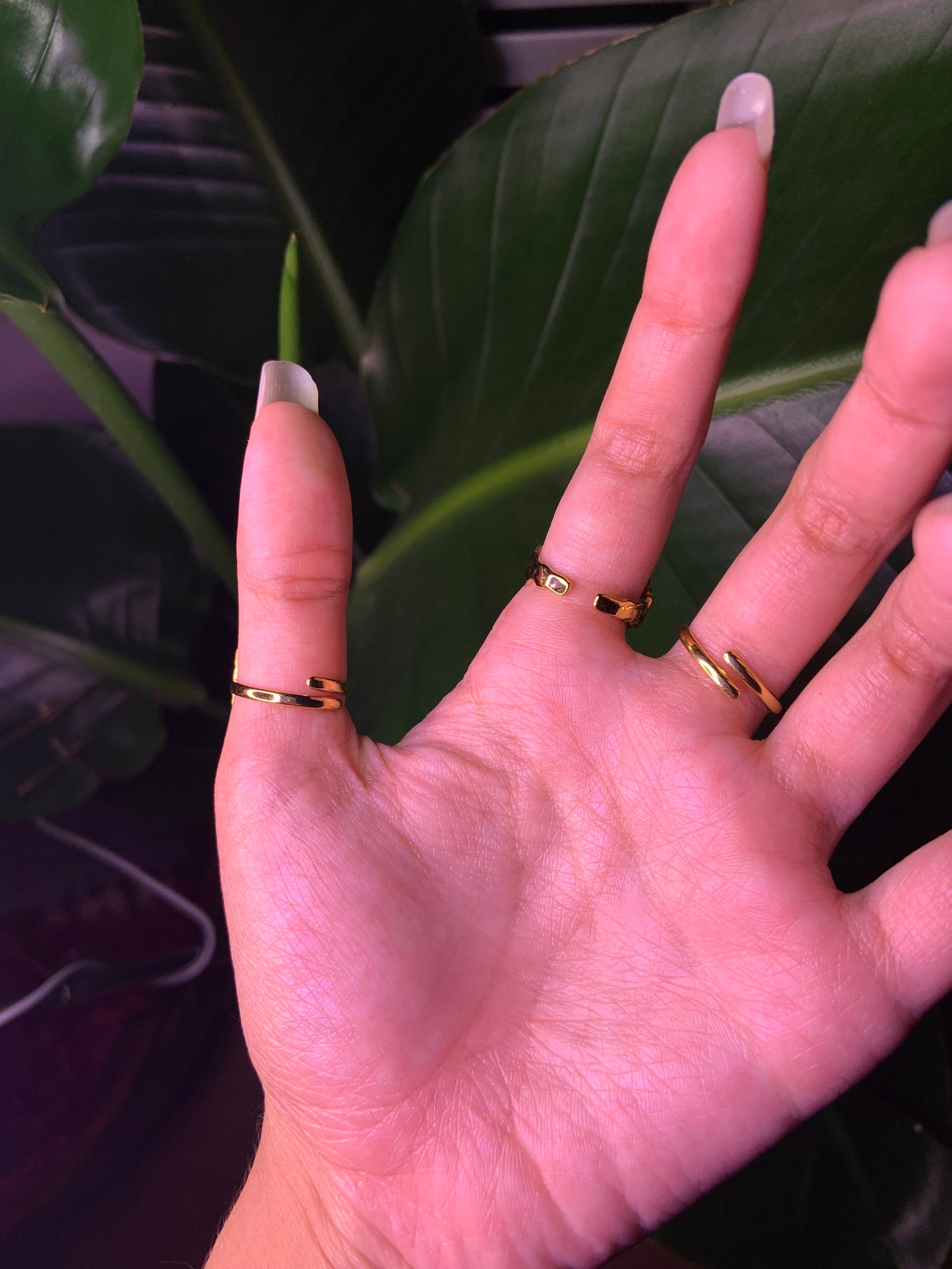 18k Gold plated flower ring encased in resin