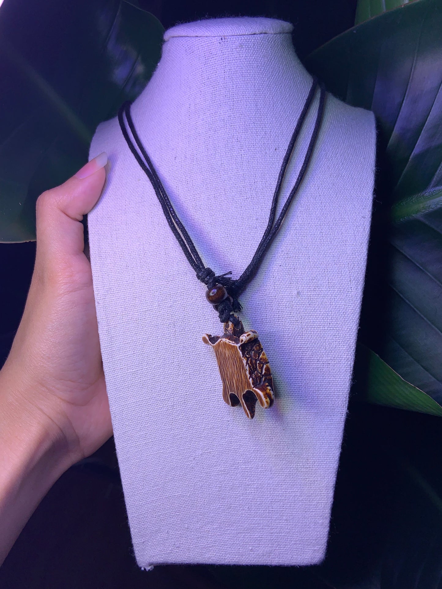 Plain Turtle Necklace
