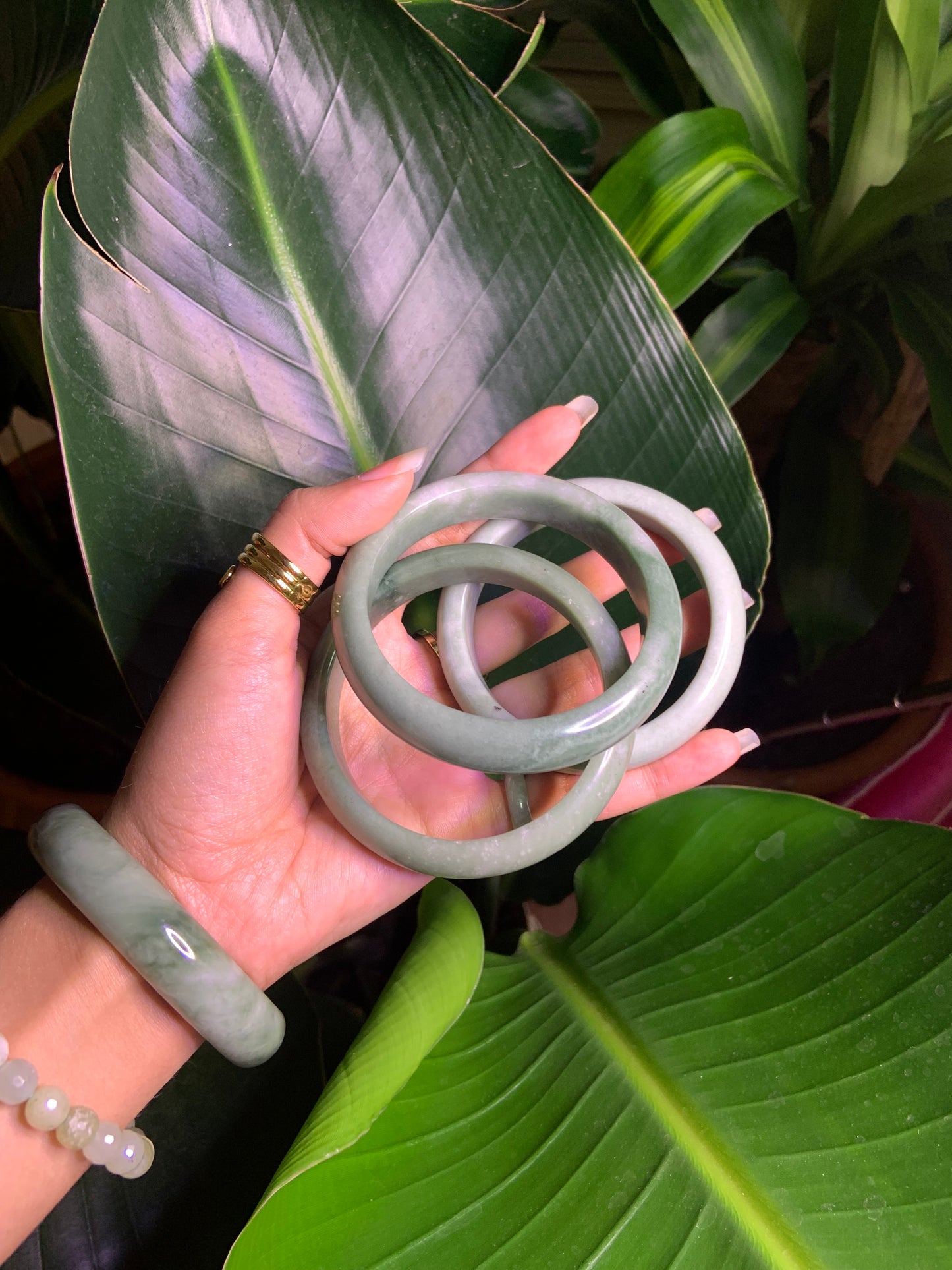 Natural jade bangle