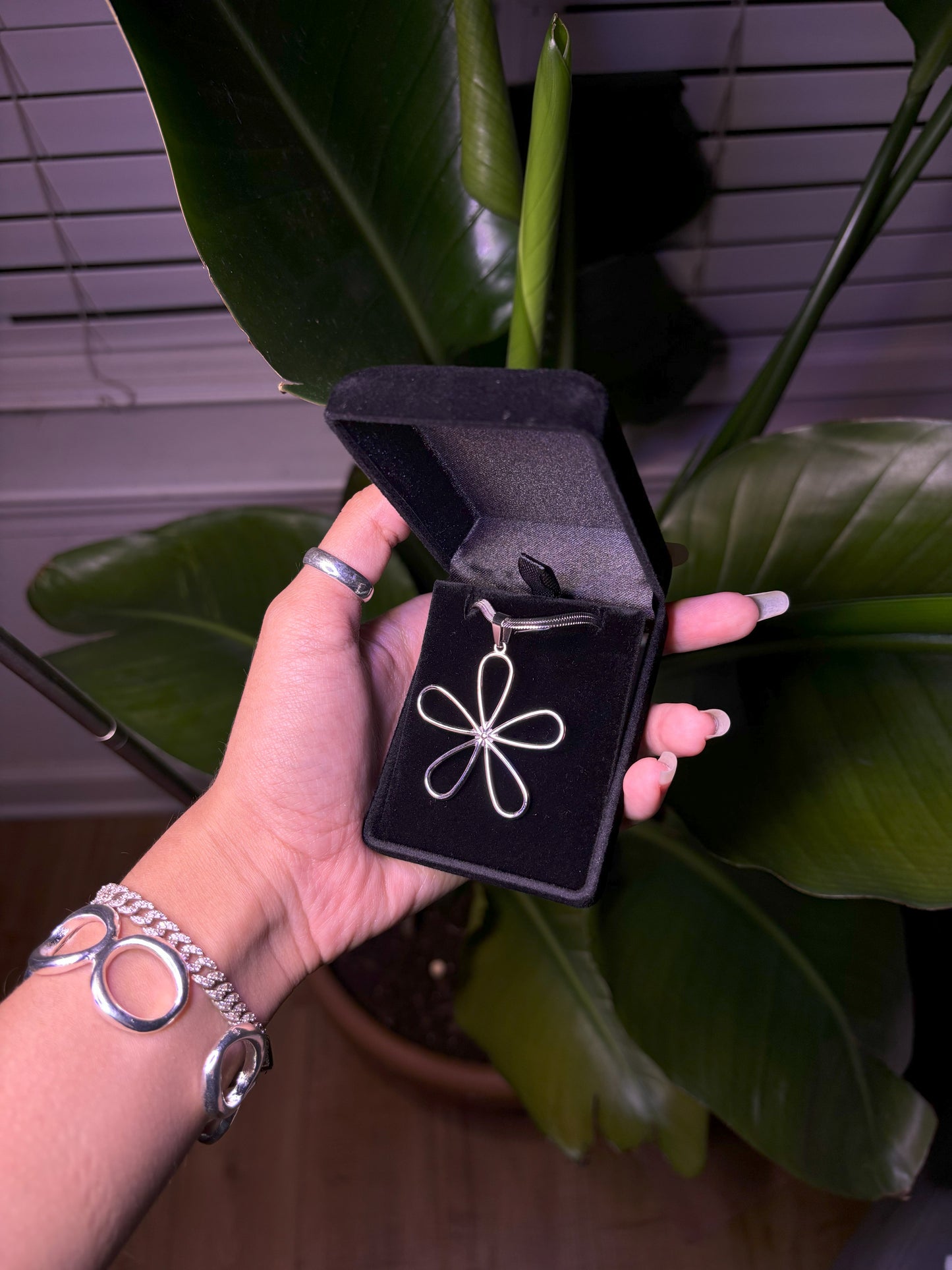 Silver Flower Necklace