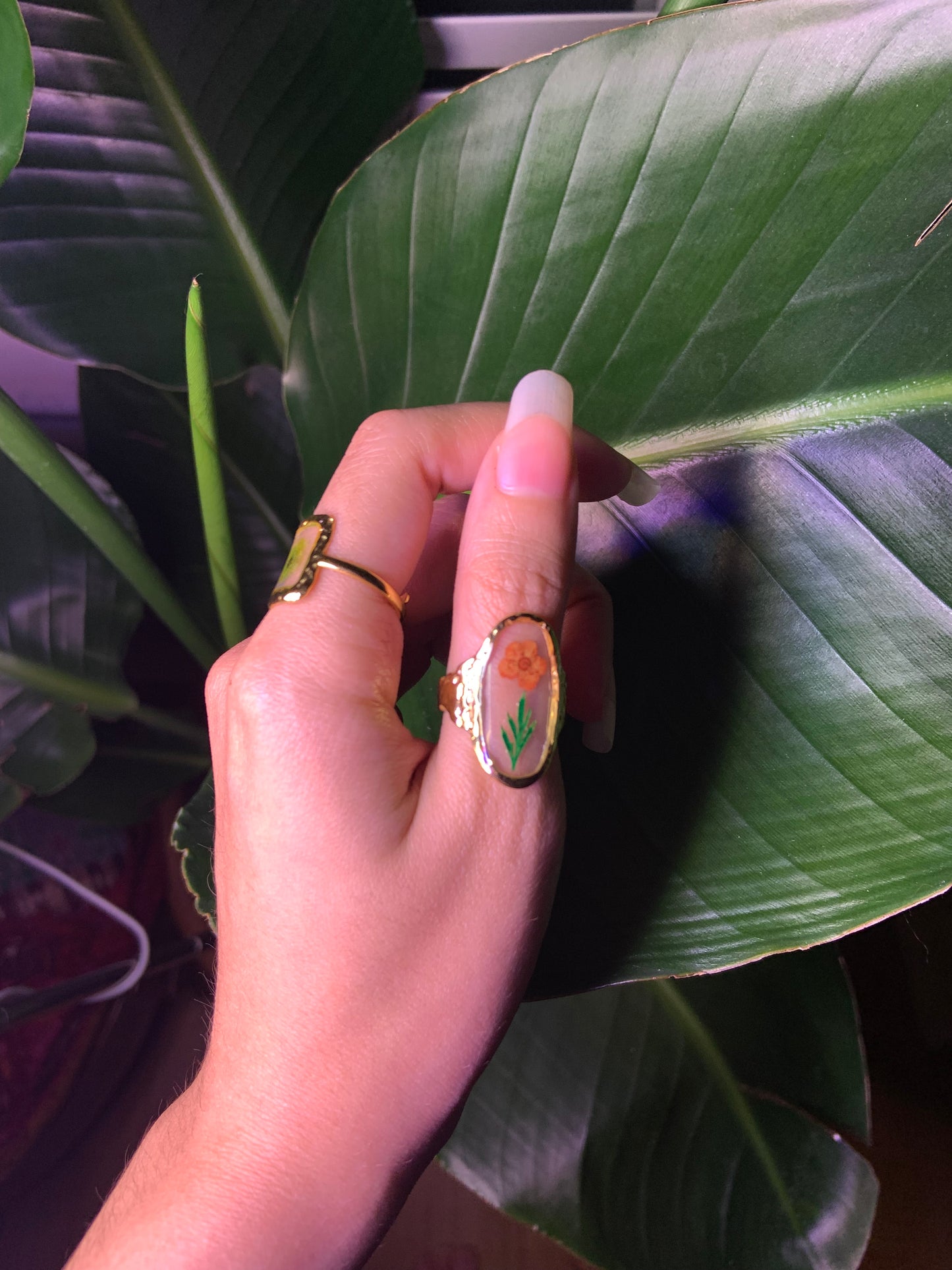 18k Gold plated flower ring encased in resin