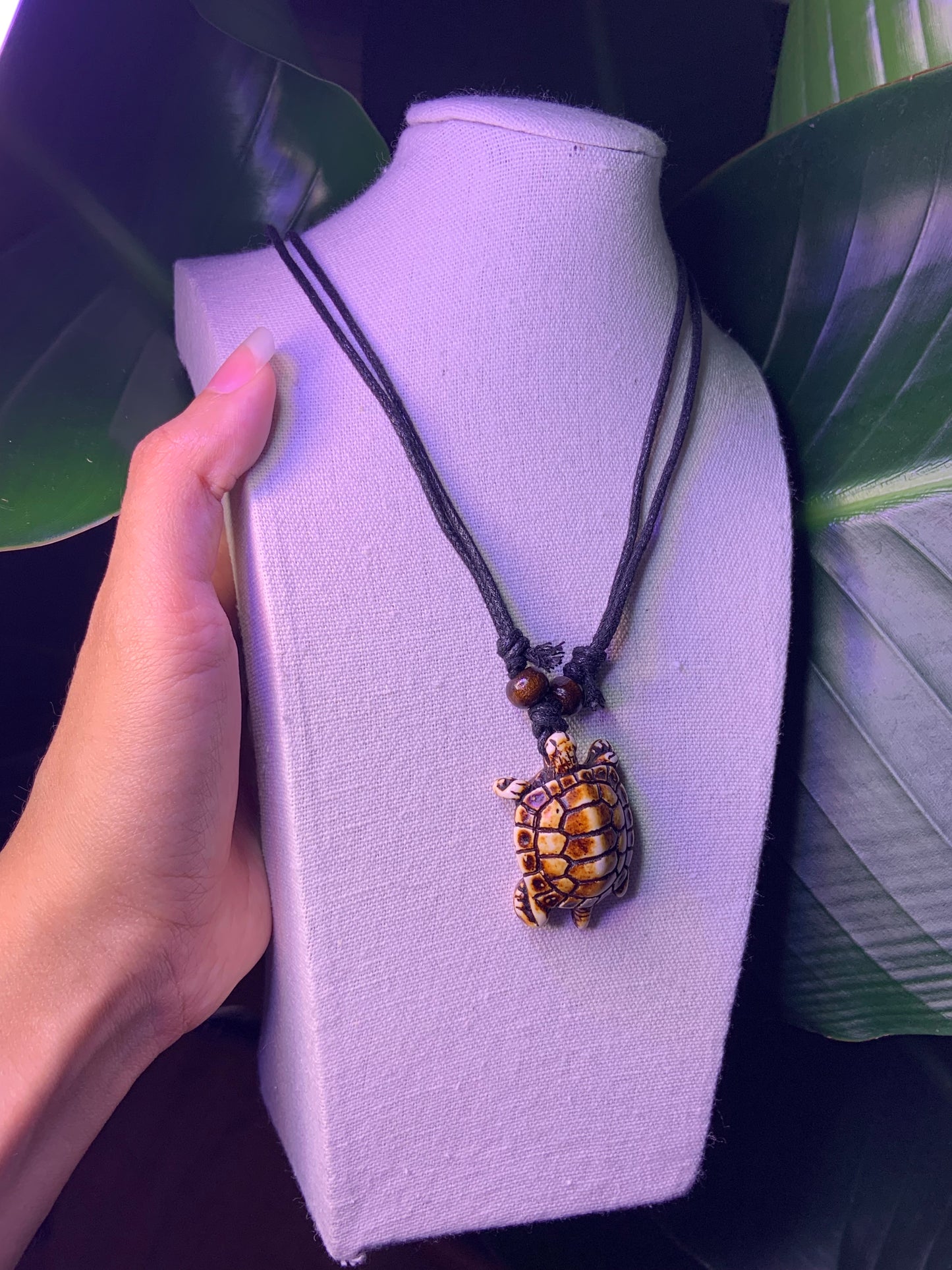 Plain Turtle Necklace