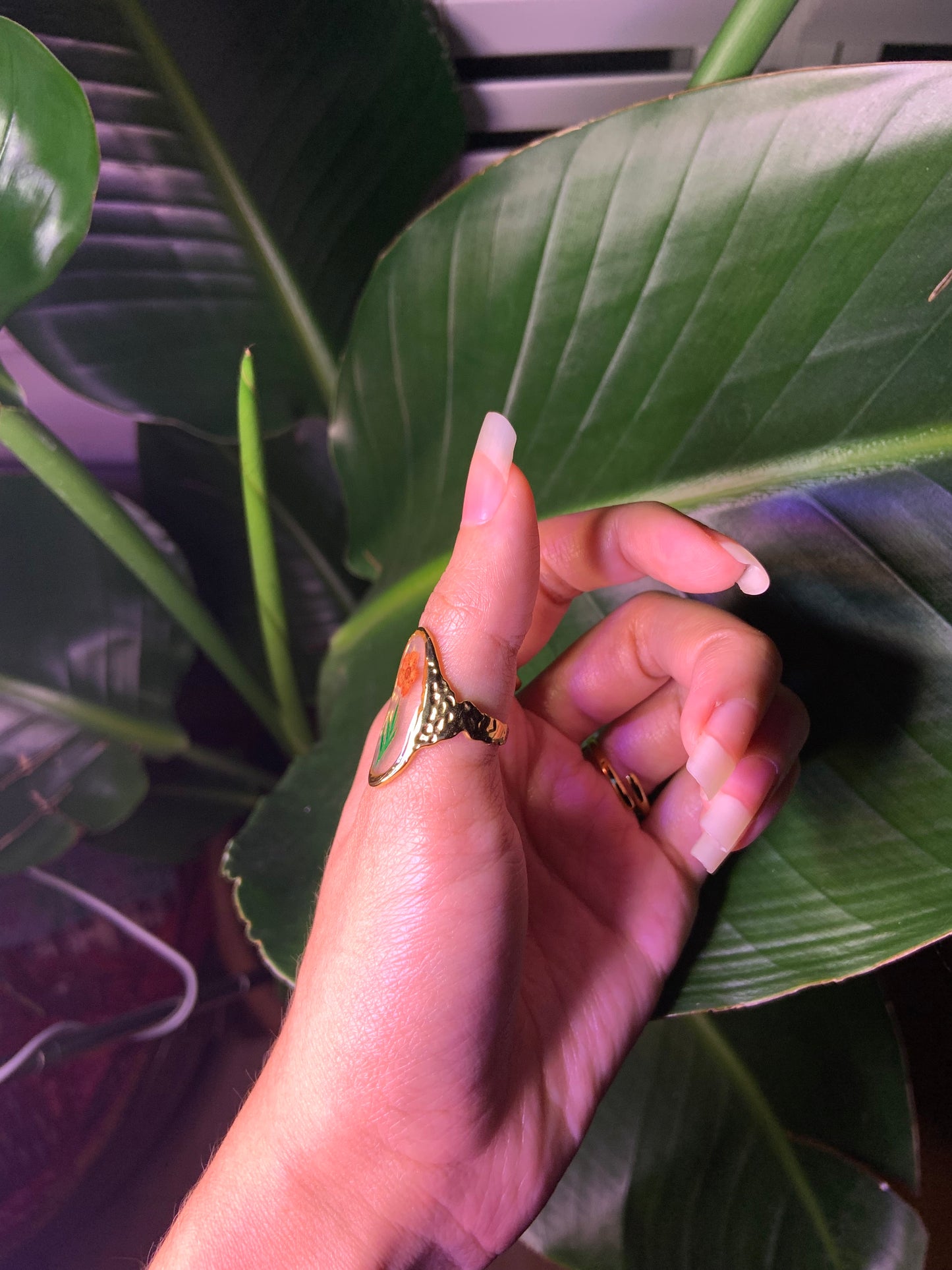 18k Gold plated flower ring encased in resin
