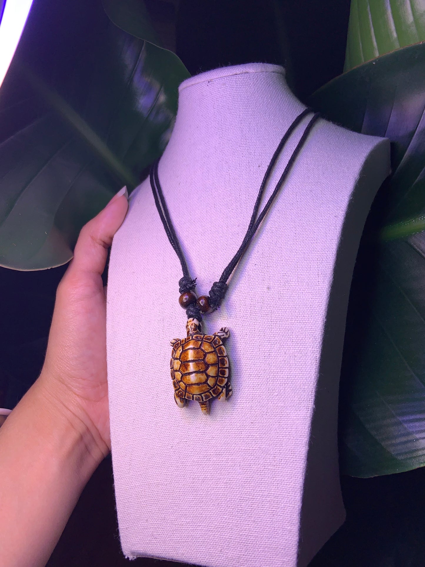 Plain Turtle Necklace