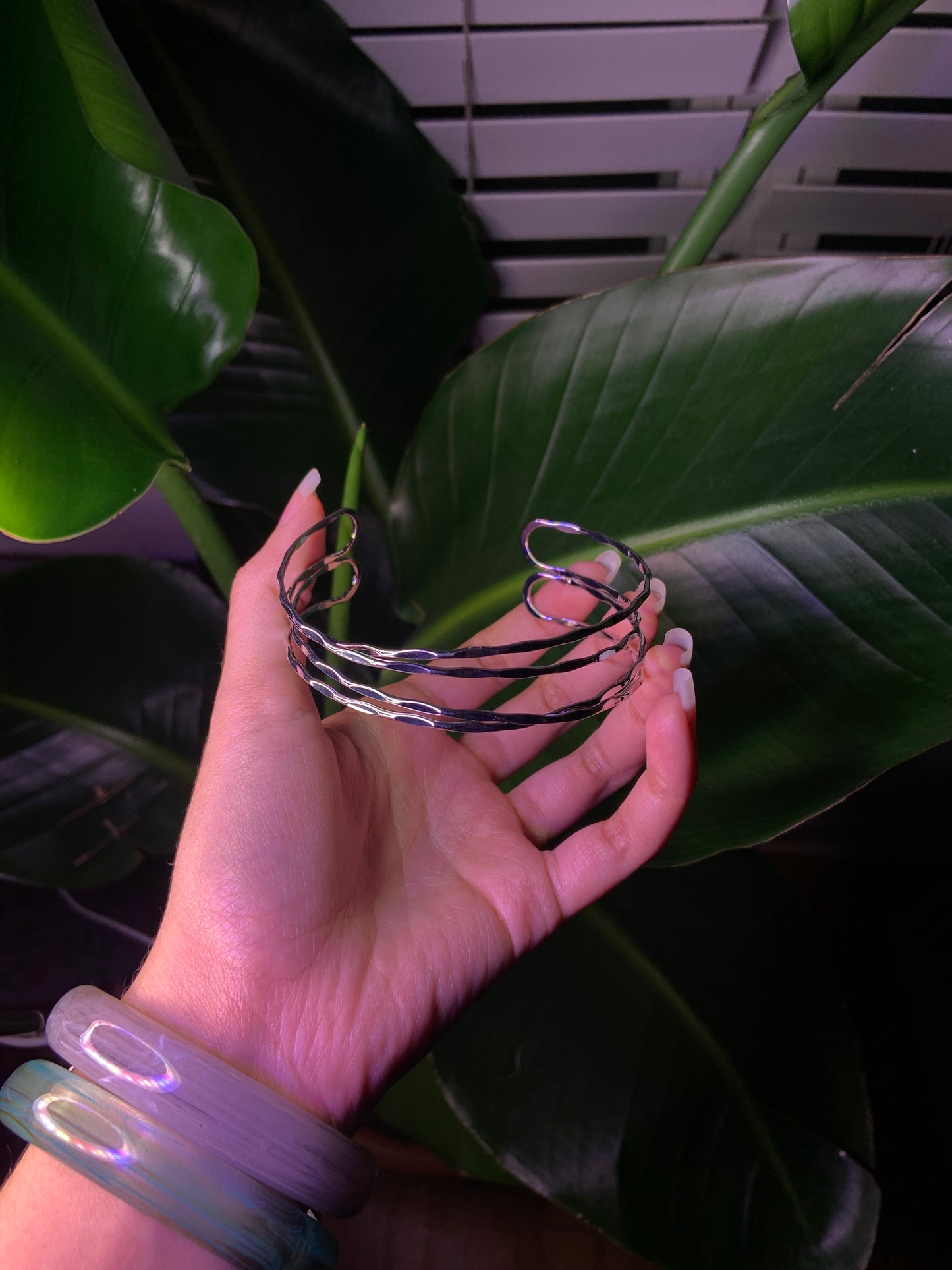 Small silver arm cuff