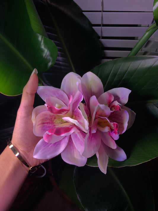 Two pink flowers (Hair clip)