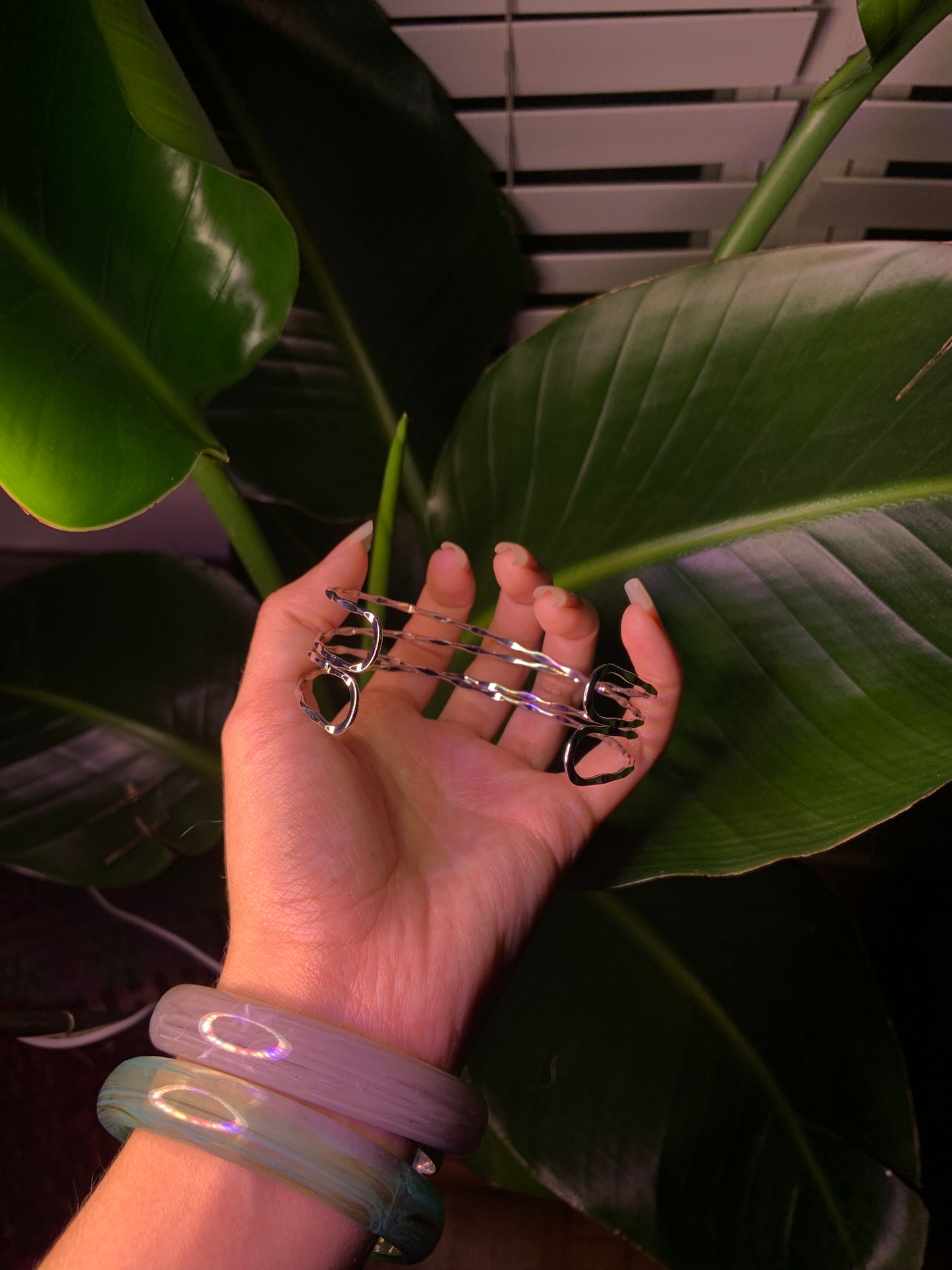 Small silver arm cuff
